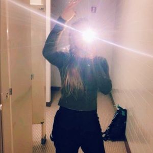 Meet your Posher, Anna